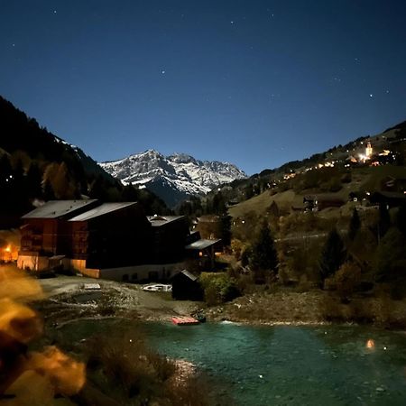 The River Pearl Val dʼIlliez Exteriör bild