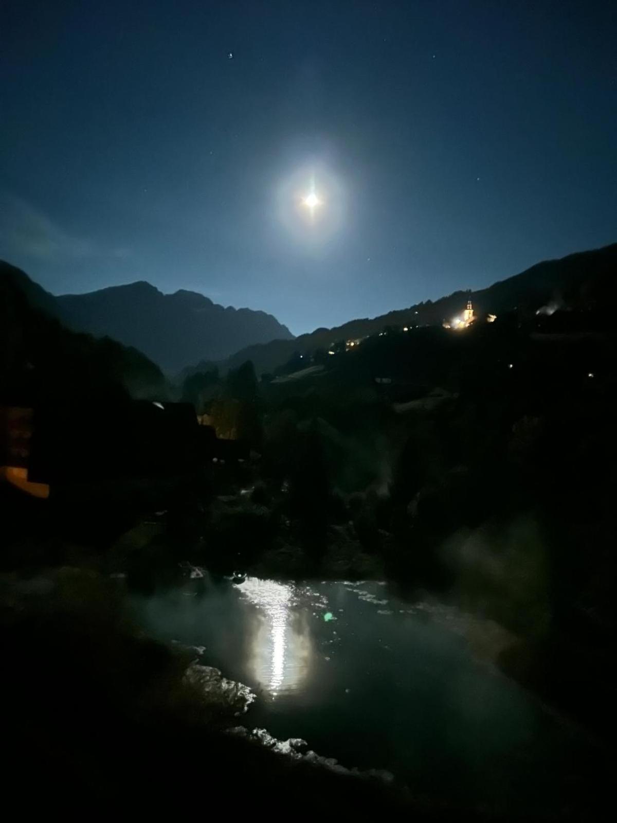 The River Pearl Val dʼIlliez Exteriör bild